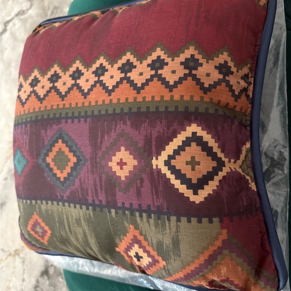 NWT JCPenney Purple, Red, Clay Aztec Southwest Geometric Accent Pillow - RARE! - Picture 4 of 4